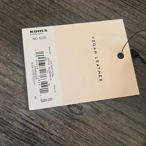 LC Lauren Conrad NWT Ace of Hearts Book Mini Wallet / Coin Pouch - Picture 4 of 4